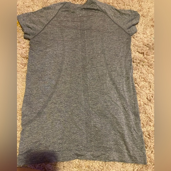 grey swiftly tech from lululemon size 8 - Picture 2 of 4